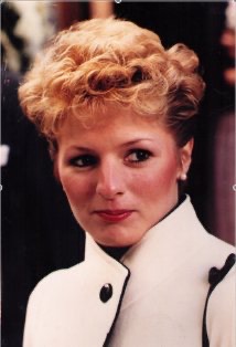 MV5BMTMyODg1NDY5OV5BMl5BanBnXkFtZTcwNzYyMDYzMg@@. V1. SX214 CR0,0,214,314 